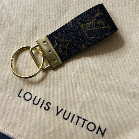 😍LV Keychain (from keepall 50 bag) - Picture 3 of 7